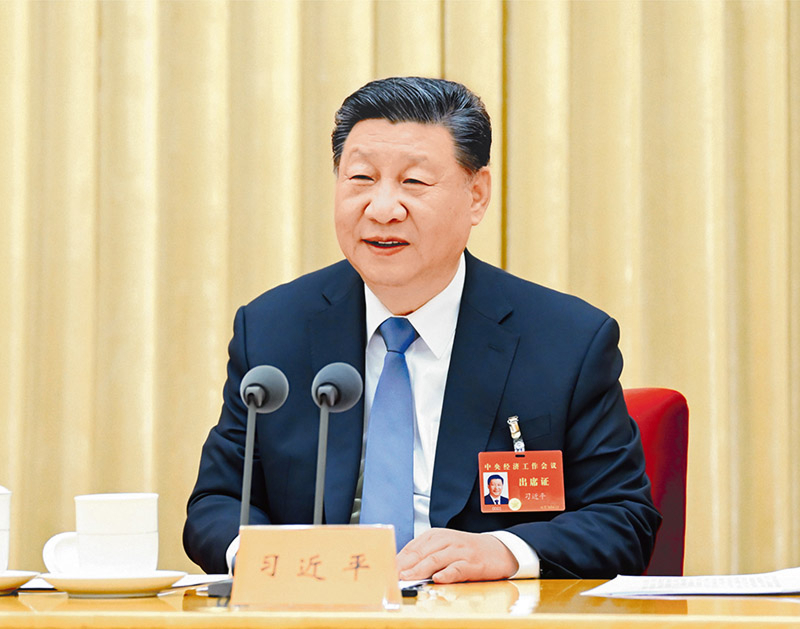 2024年12月11日至12日，中央經(jīng)濟(jì)工作會議在北京舉行。中共中央總書記、國家主席、中央軍委主席習(xí)近平出席會議并發(fā)表重要講話。 新華社記者 謝環(huán)馳/攝